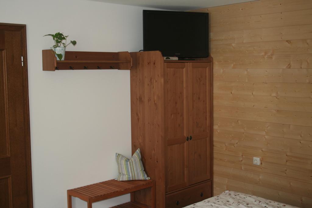 Zum Kirchenbauer Hotell Oberammergau Exteriör bild